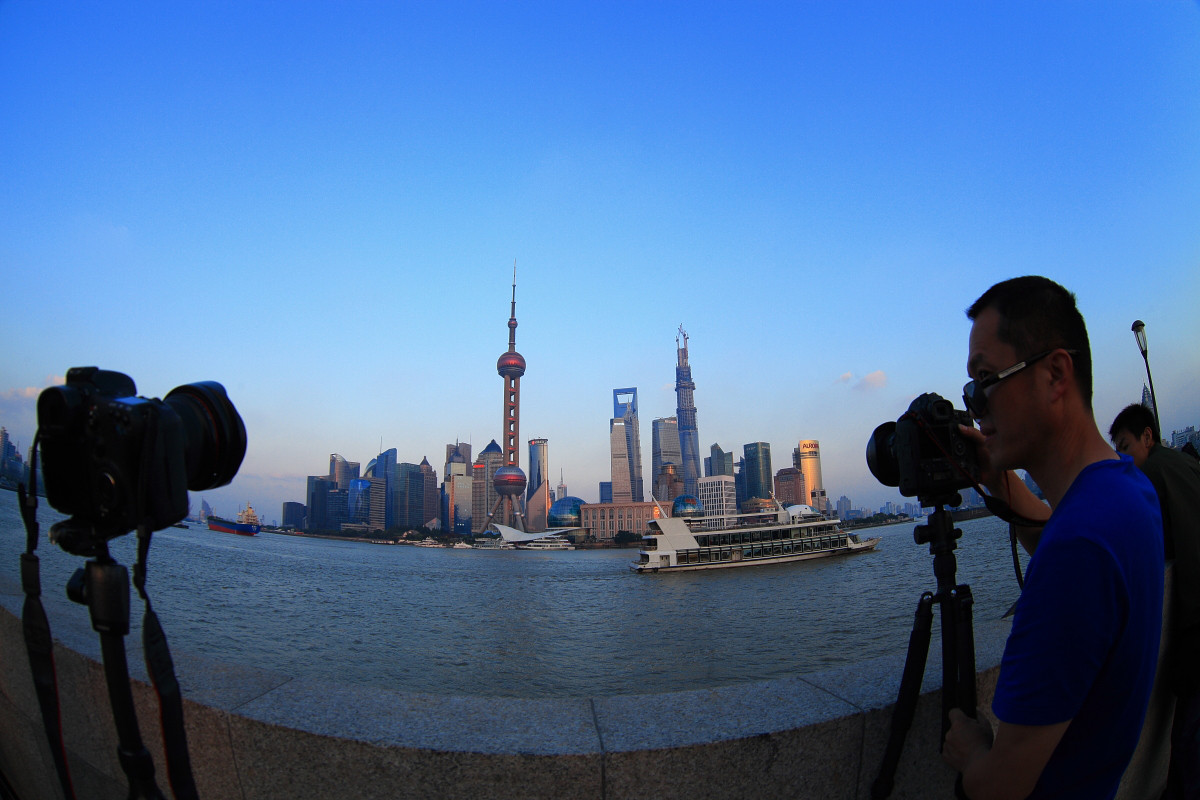 又是一年中秋节，每逢佳节倍思亲！