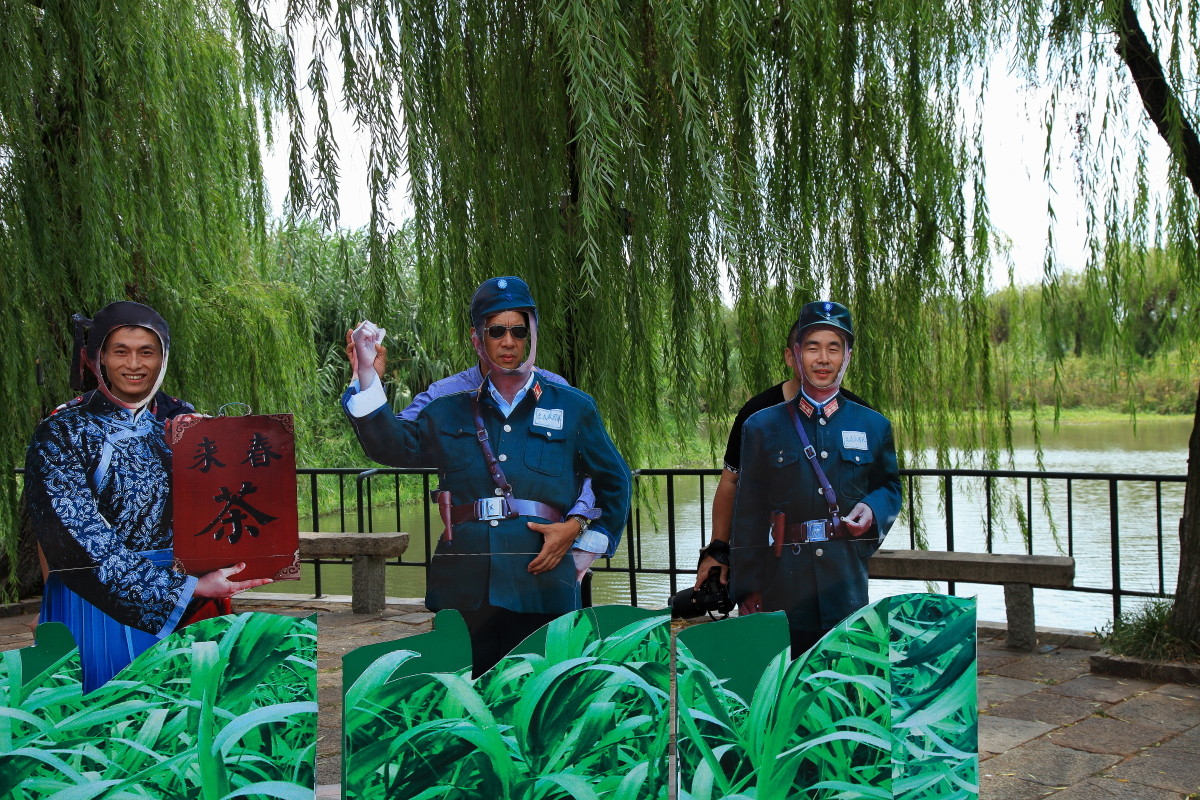 又是一年中秋节，每逢佳节倍思亲！