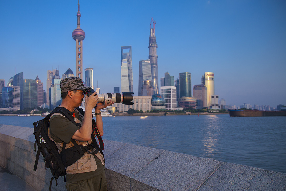 又是一年中秋节，每逢佳节倍思亲！