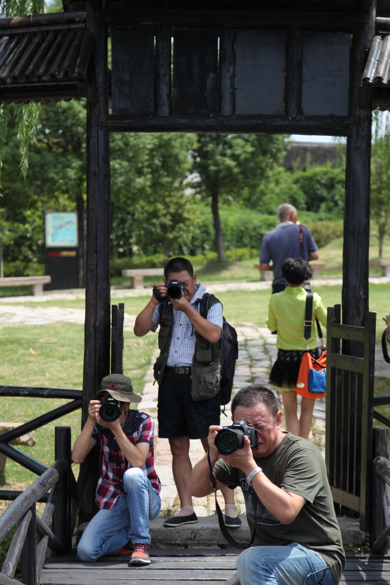 又是一年中秋节，每逢佳节倍思亲！