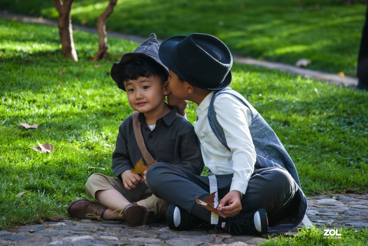 现在还有人用k200d拍照吗？