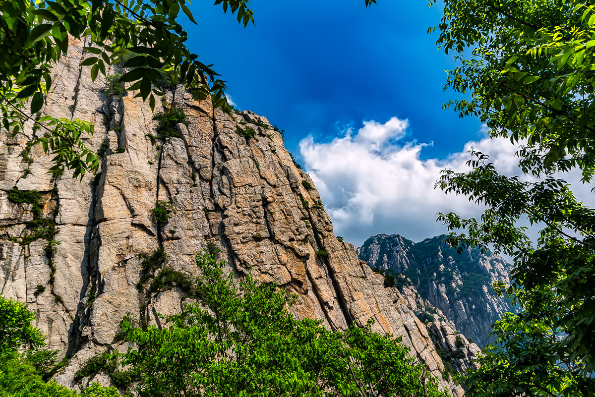 中華五嶽之中嶽嵩山1走進嵩山