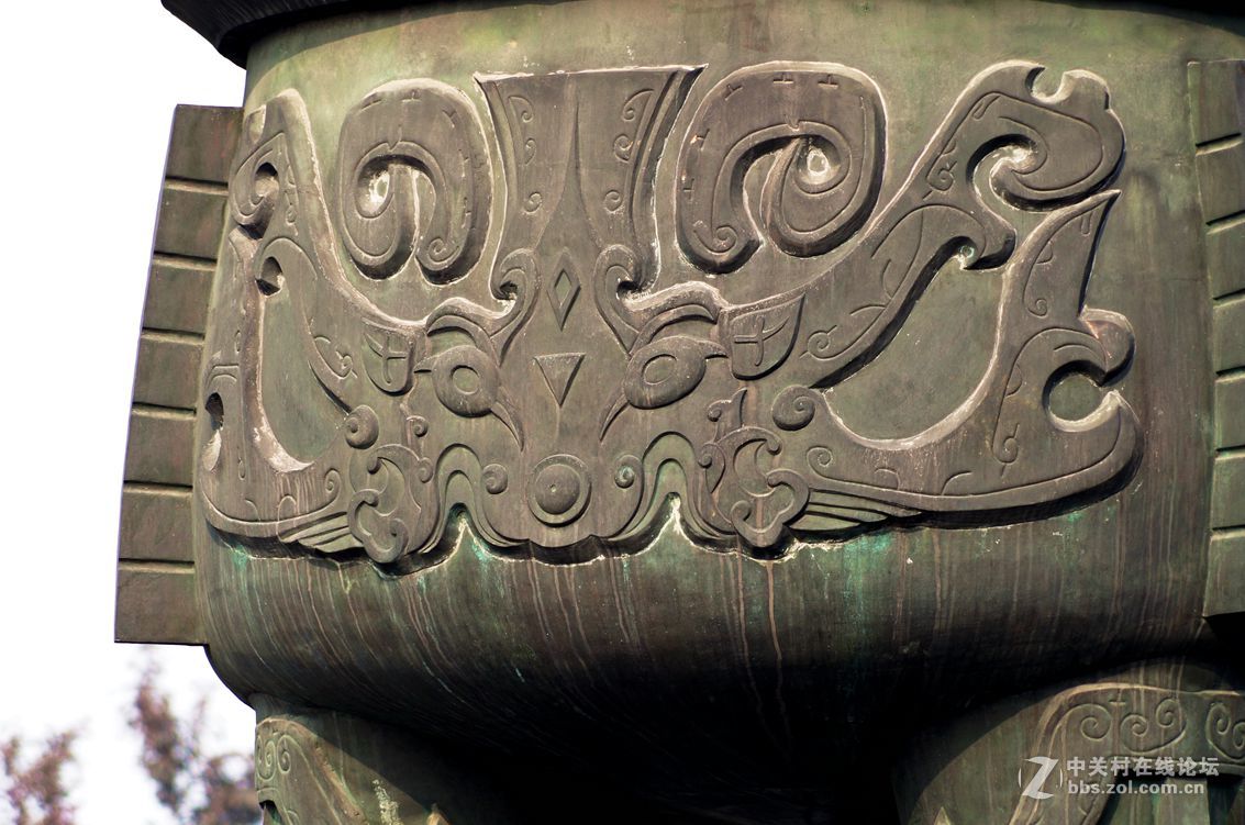 安定门内大街的大鼎