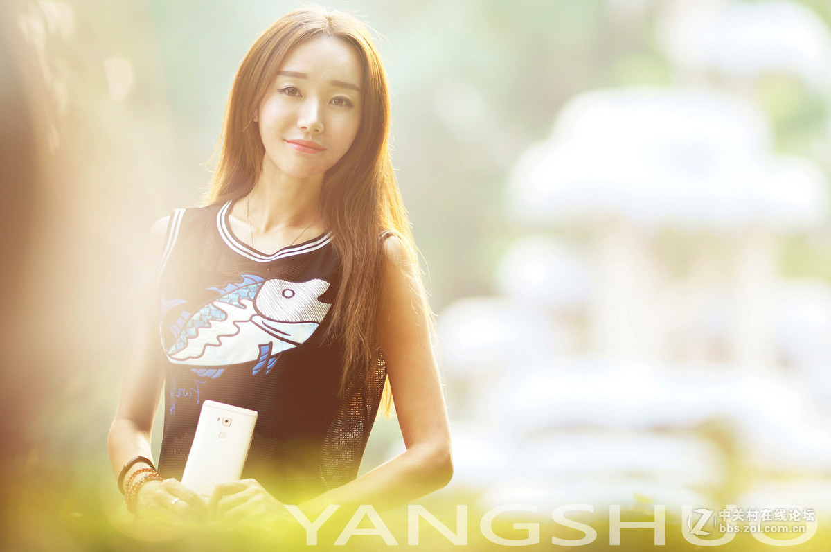 和大大、姨们一起群拍美女薇薇作业