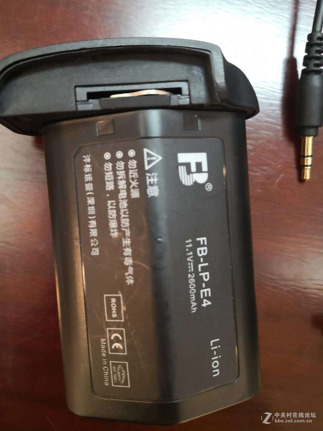 电池BP-U30，原装存储卡SXS128G 低价转让