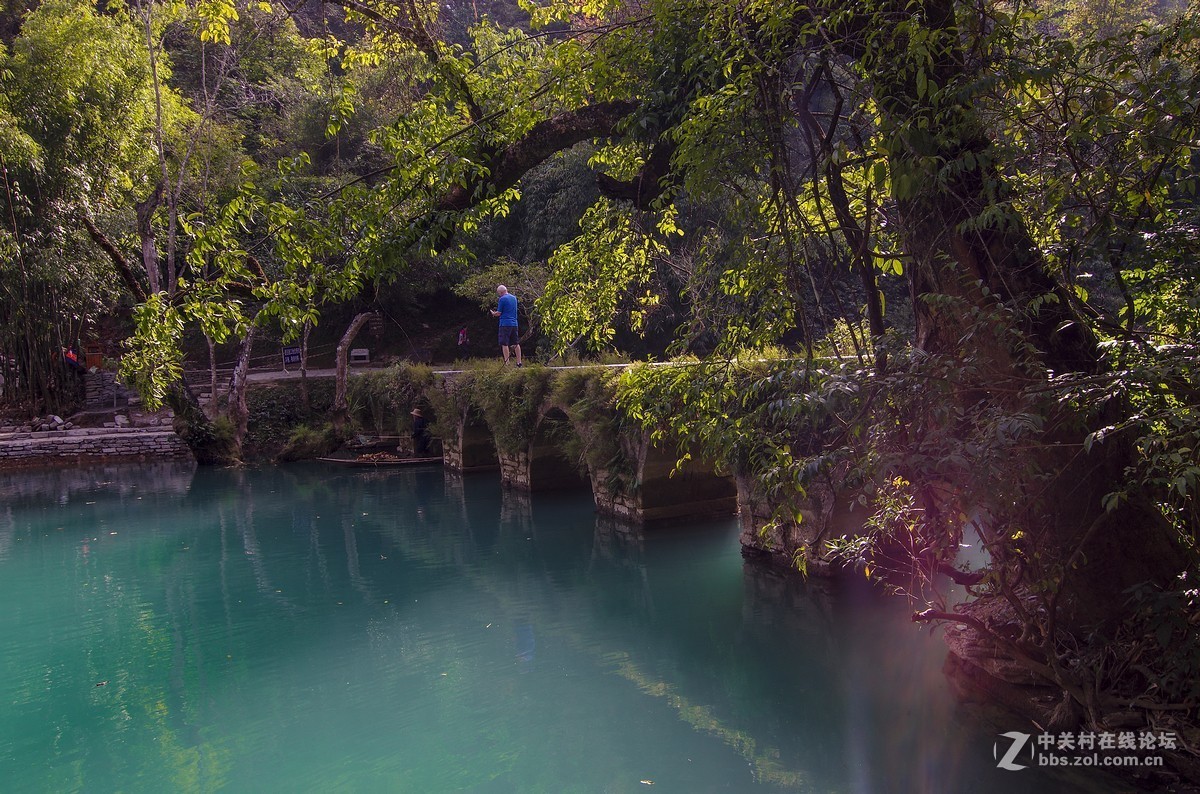 荔波小七孔桥——向老阿老师、北京老孙老师、城南老宋老师学习，向摄友老师们学习。