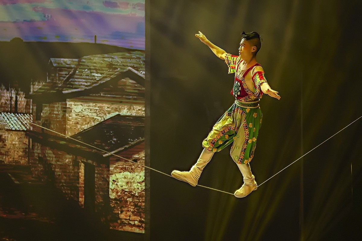 舞台摄影杂技表演软钢丝2