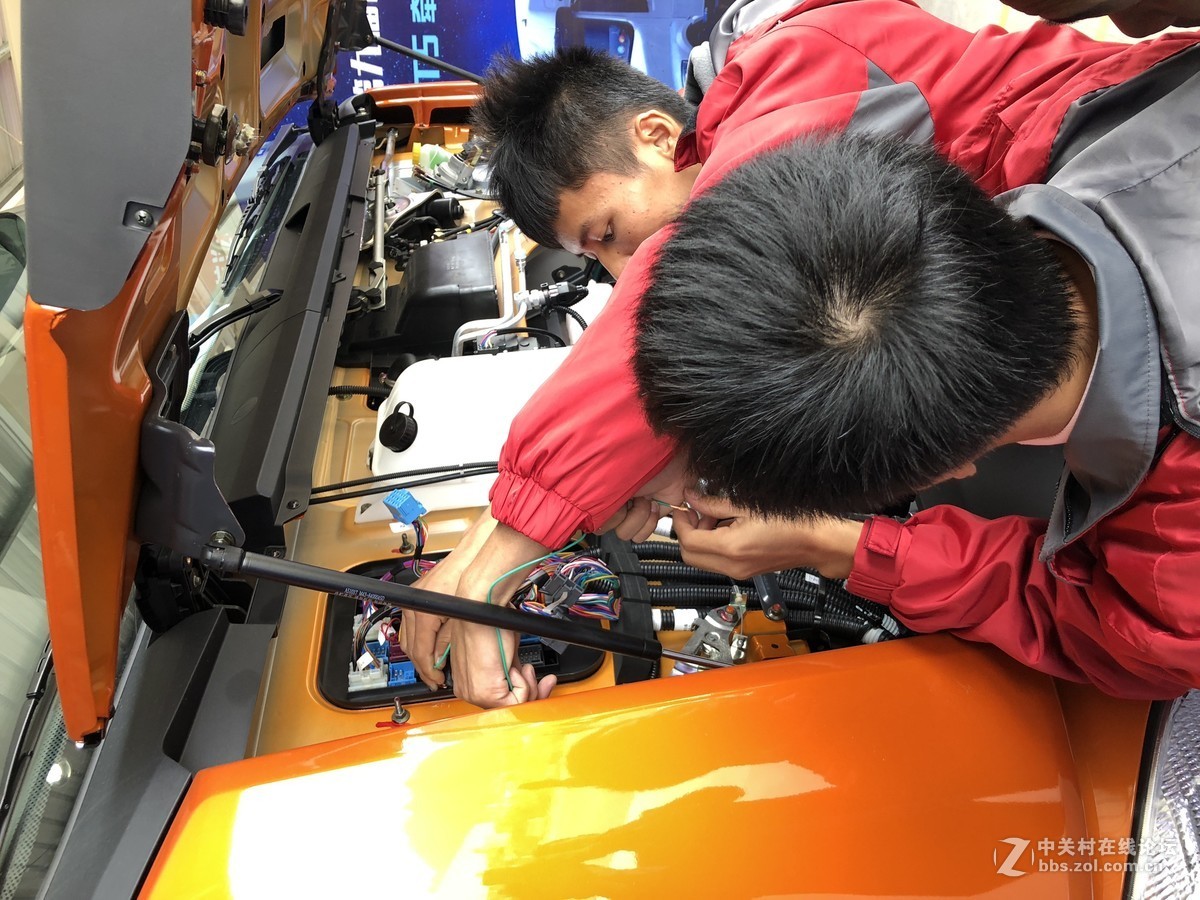 套头拍比武大赛