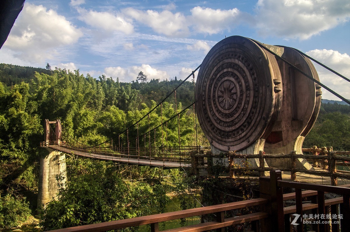 荔波小七孔桥——向老阿老师、北京老孙老师、城南老宋老师学习，向摄友老师们学习。