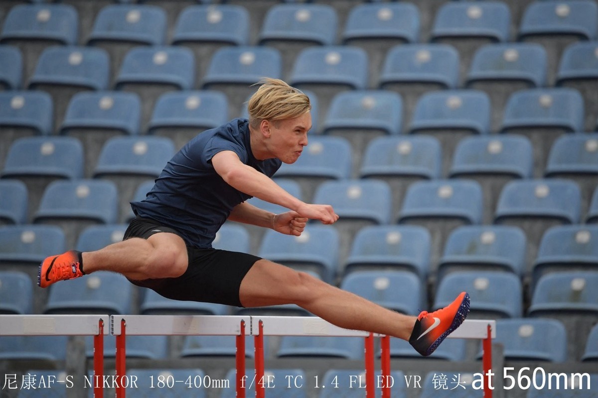 尼康正式发布180-400mm f/4E X1.4内置增倍和与佳能的镜头对比MTF曲线以及官方20张样片