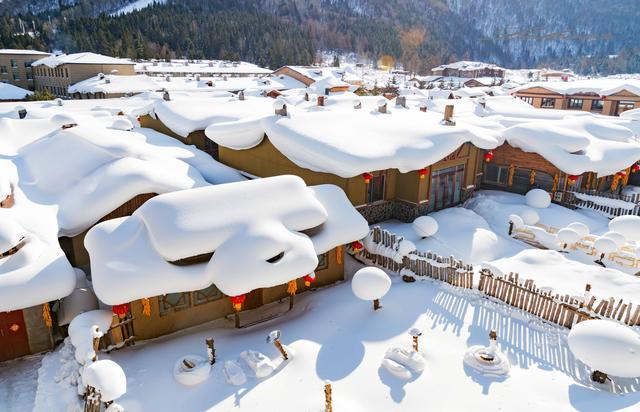 去我大雪乡，堆一个萌萌哒的大雪人吧
