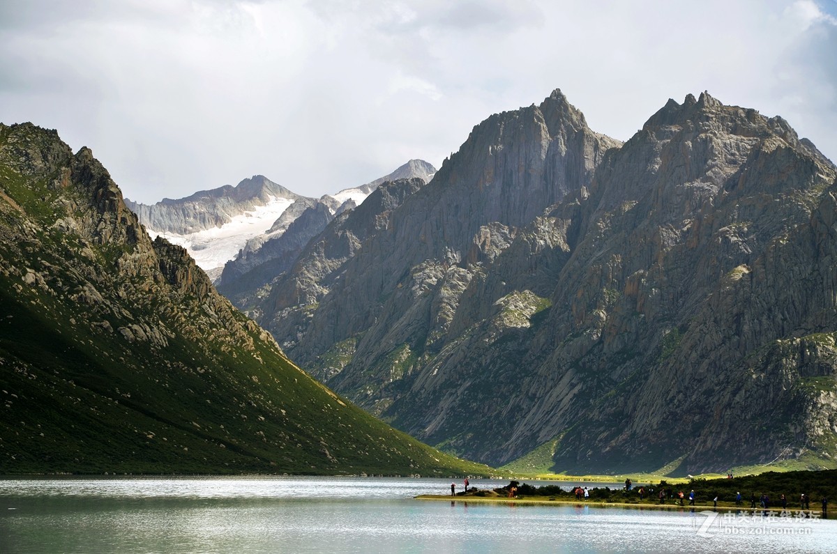 年保玉则仙女湖