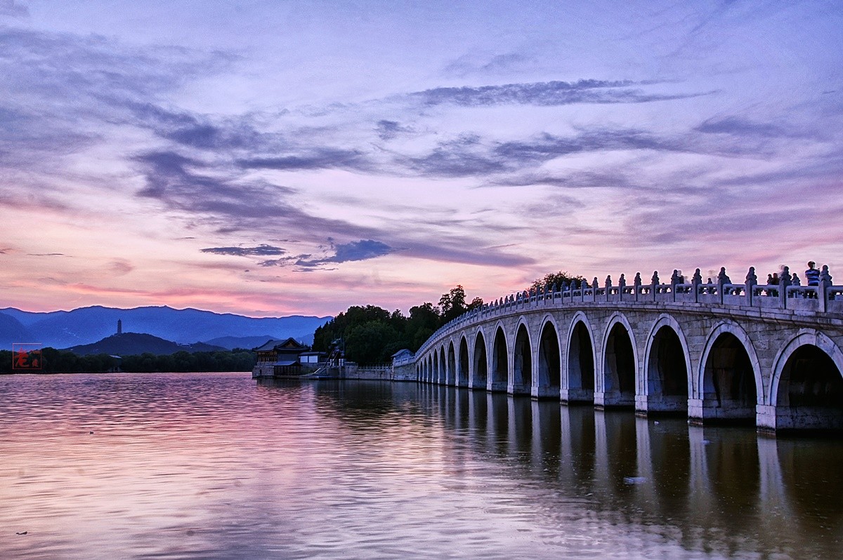 九圖美哉十七孔橋