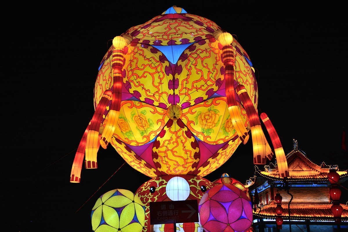 分享西安春节南门景