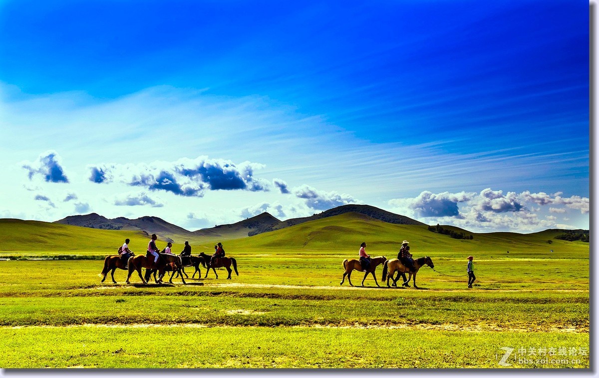 祝全体师友中秋节快乐（草原风光）