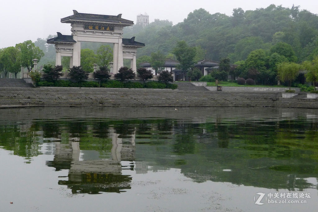 烟雨朦朦北固湾（江苏镇江）