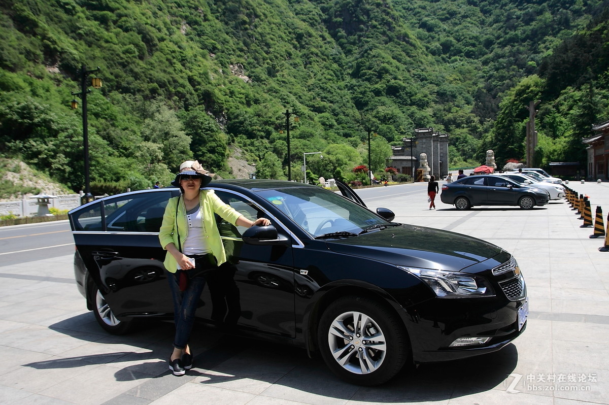 和夫人一起过“五一”