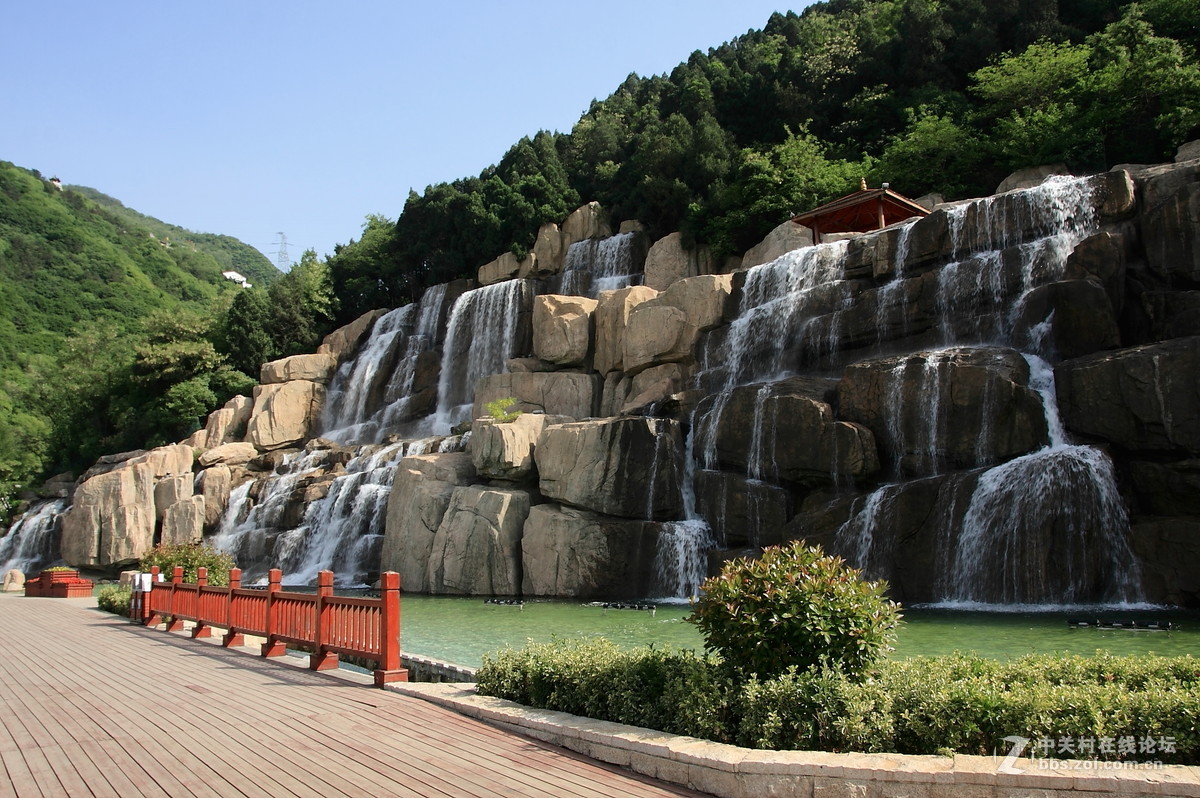 和夫人一起过“五一”