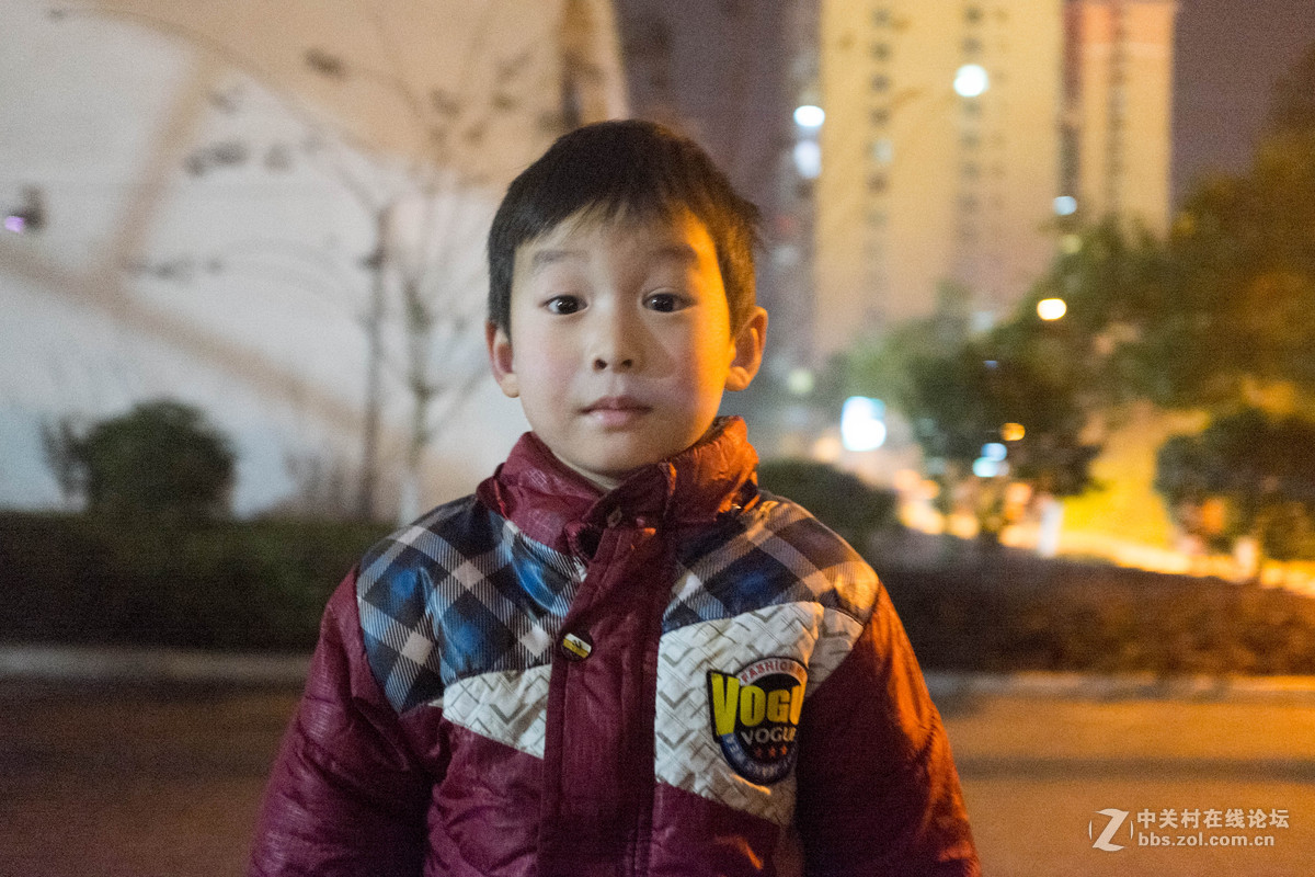 x100t试怕夜景人像