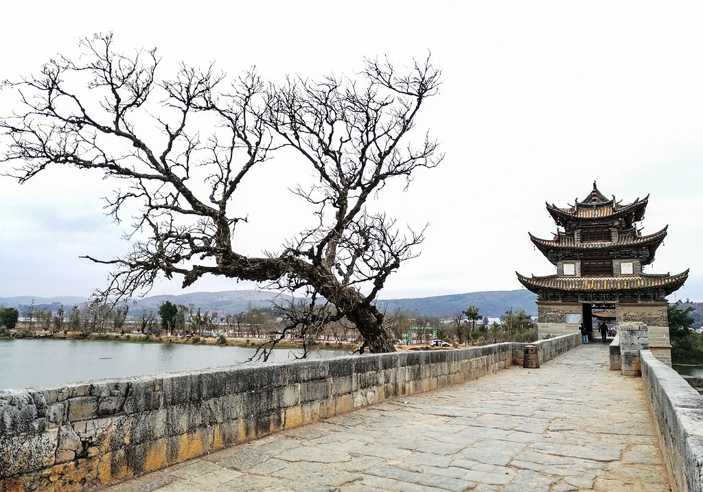 华为MATE8——云南建水古镇