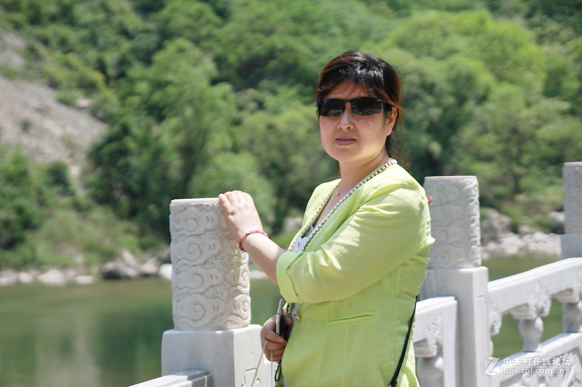 和夫人一起过“五一”