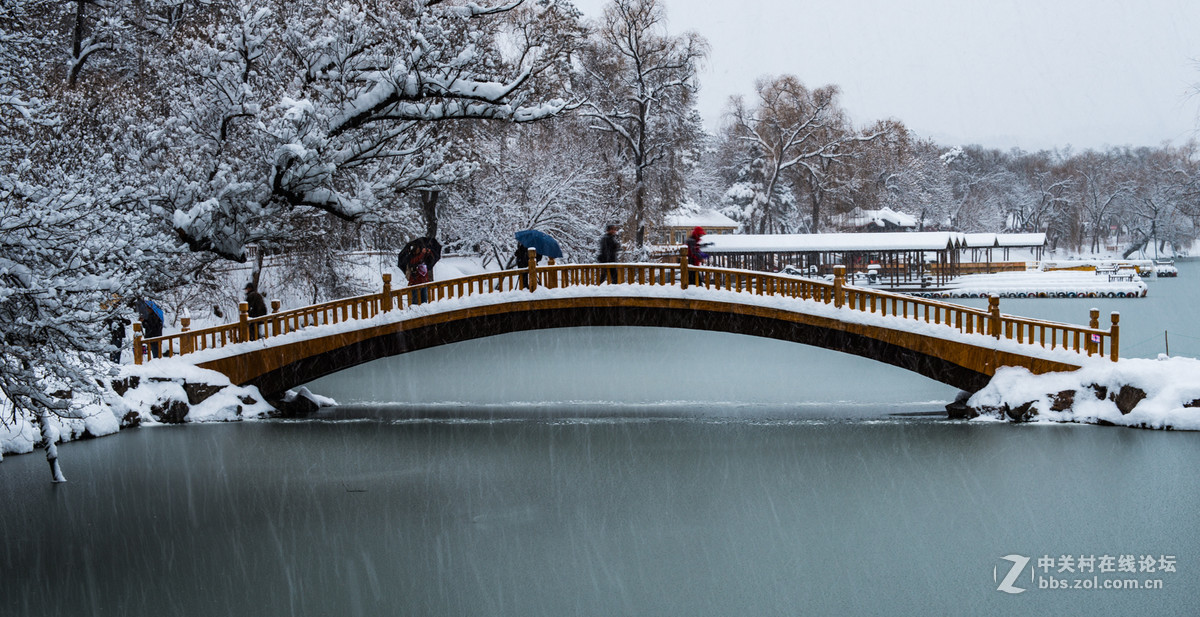 避暑山庄的雪