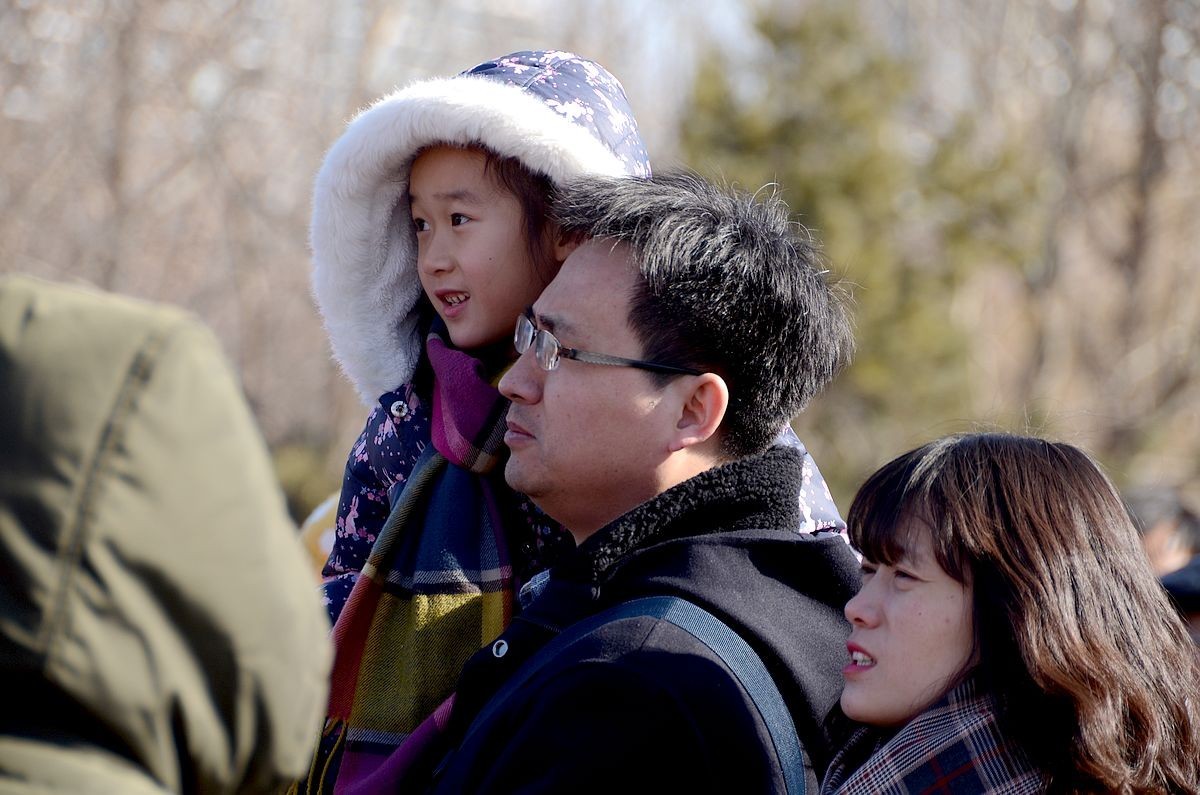 国 际 凤 情 节 ----- 抓   拍