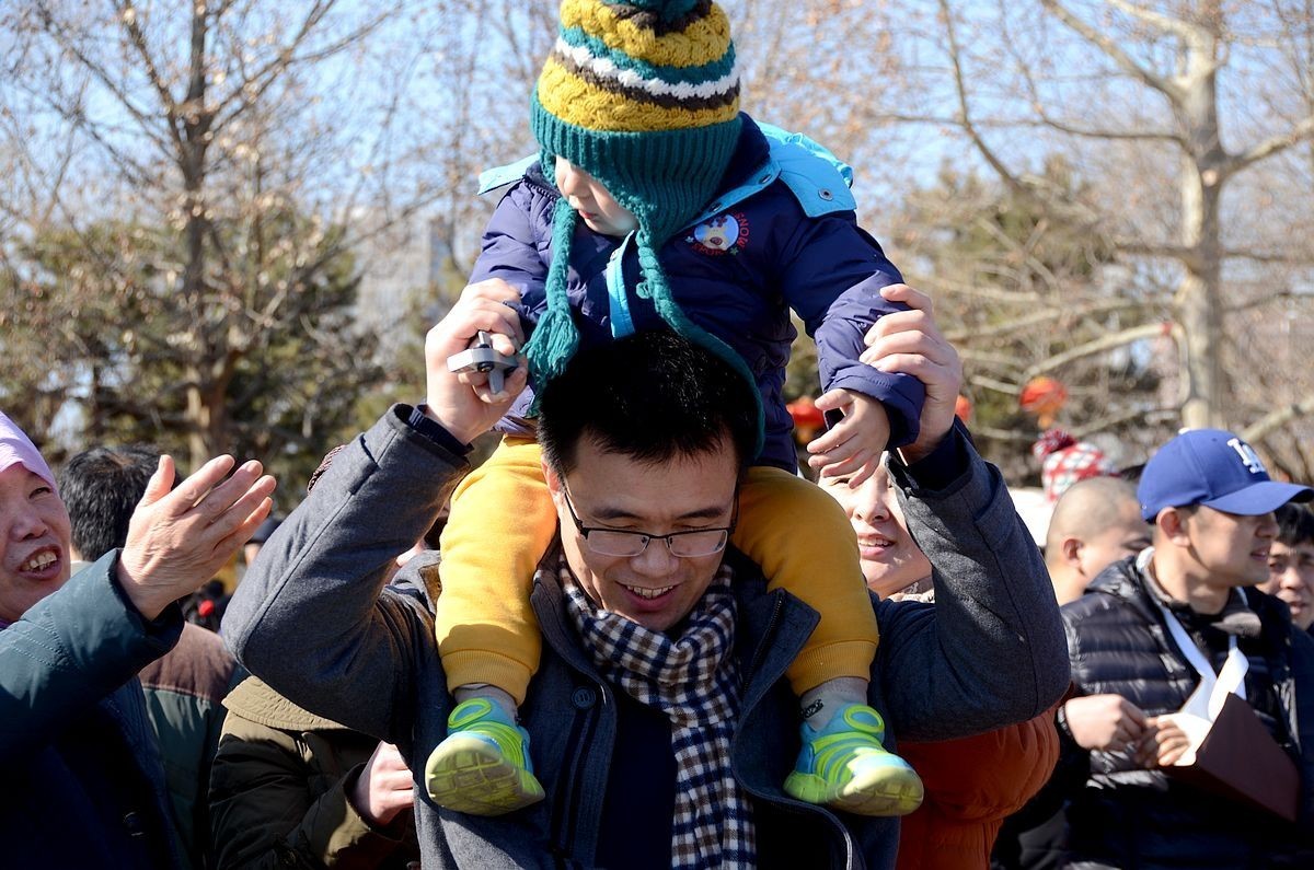 国 际 凤 情 节 ----- 抓   拍