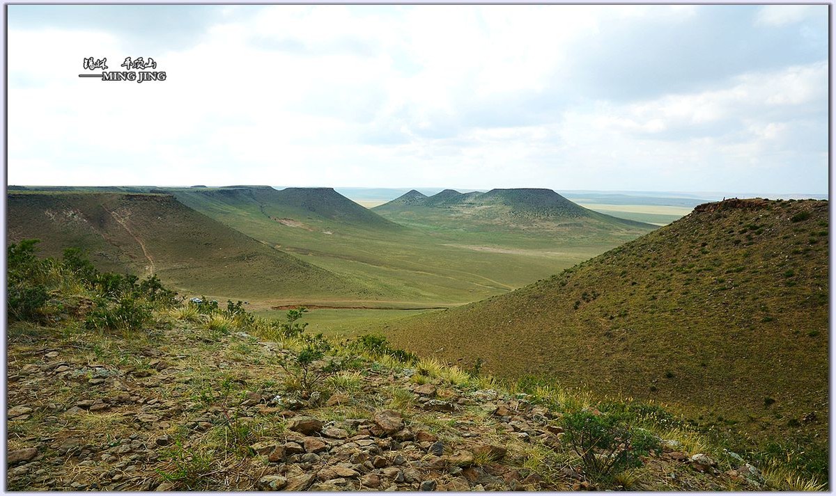 锡林郭勒草原 —— 平顶山。（二）
