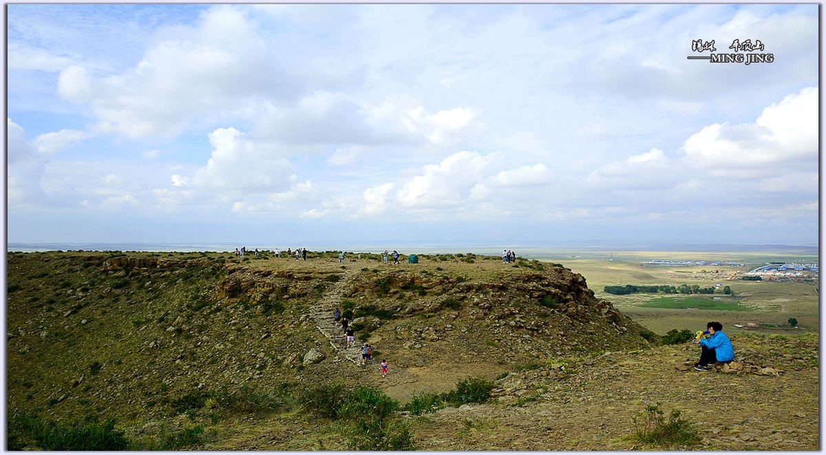 锡林郭勒草原 —— 平顶山。（二）