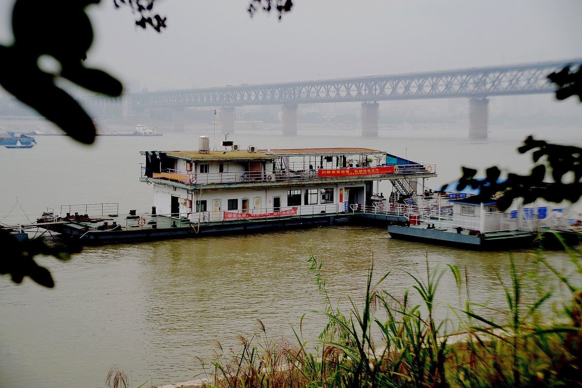 武汉印象----汉阳江边随拍！。。。。。。