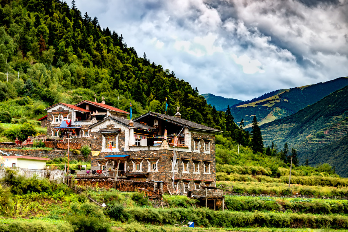 川西阿坝州风光 《马尔康梭磨河大峡谷》