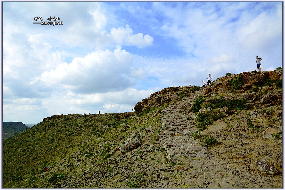 锡林郭勒草原 —— 平顶山。（二）