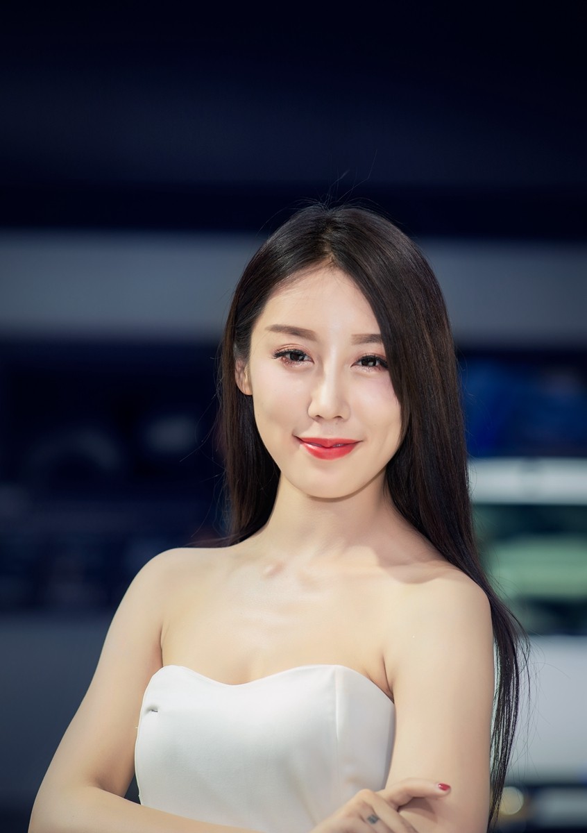 西安国际车展靓丽美模