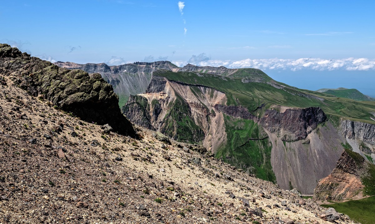 长白山北坡地貌