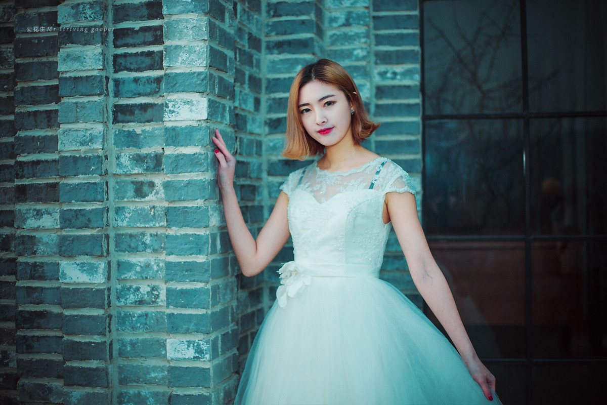 Peanut Vision·咸蛋超人的微蓝色婚纱