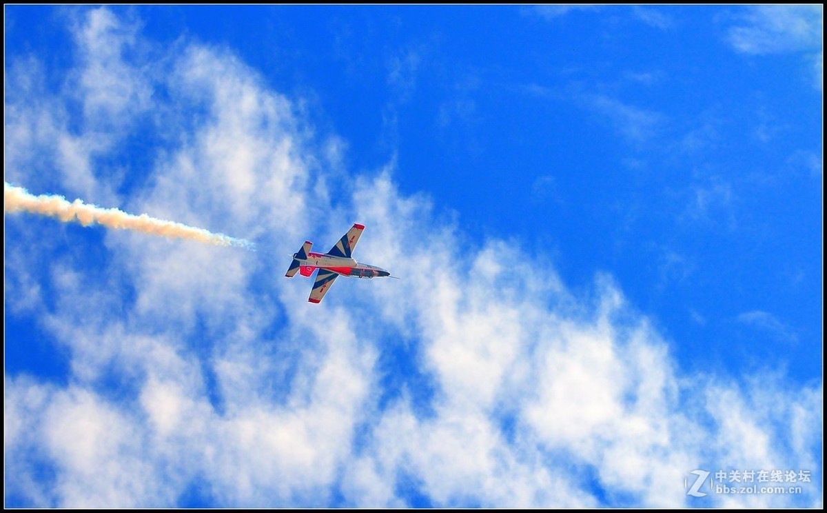 珠海航展之【红鹰K8】2