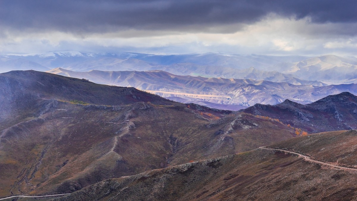 克旗瞰秋（六十五）------阳光总在风雨后