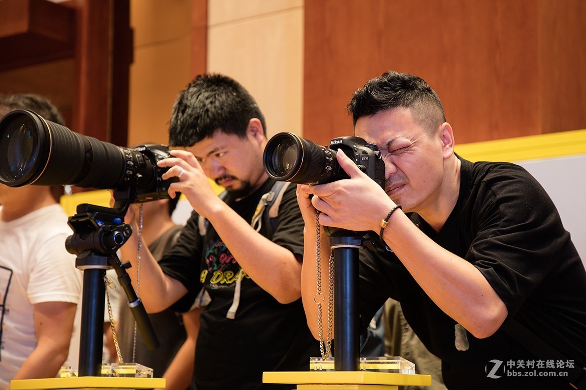 尼康摄友会    之      帅哥美女