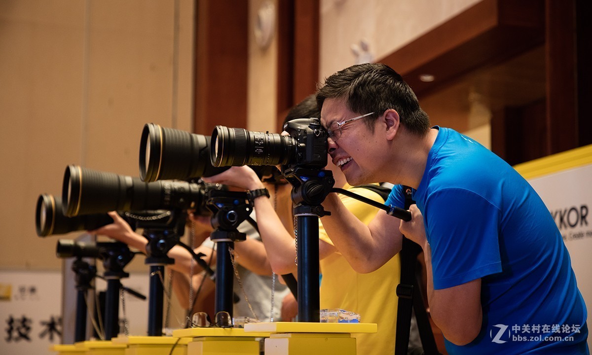 尼康摄友会    之      帅哥美女