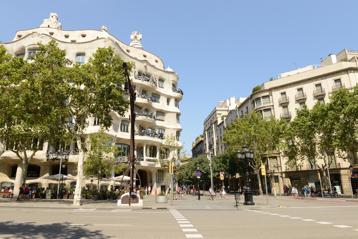 巴塞罗那格拉西亚大街风光小景随拍二