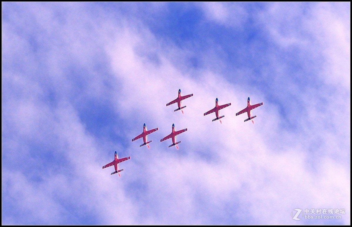 珠海航展之【红鹰K8】2