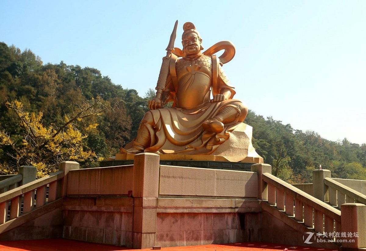 笑看天下——雪窦山大佛寺弥勒佛