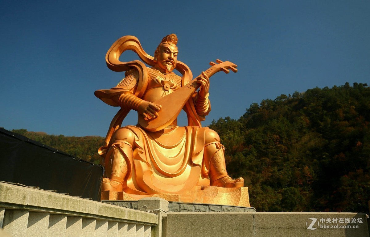 笑看天下——雪窦山大佛寺弥勒佛