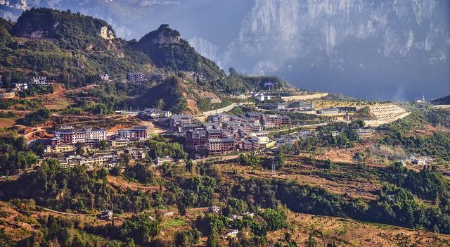 恩施大峡谷女儿寨｜自然和神秘的结合，诗情与惬意的栖居