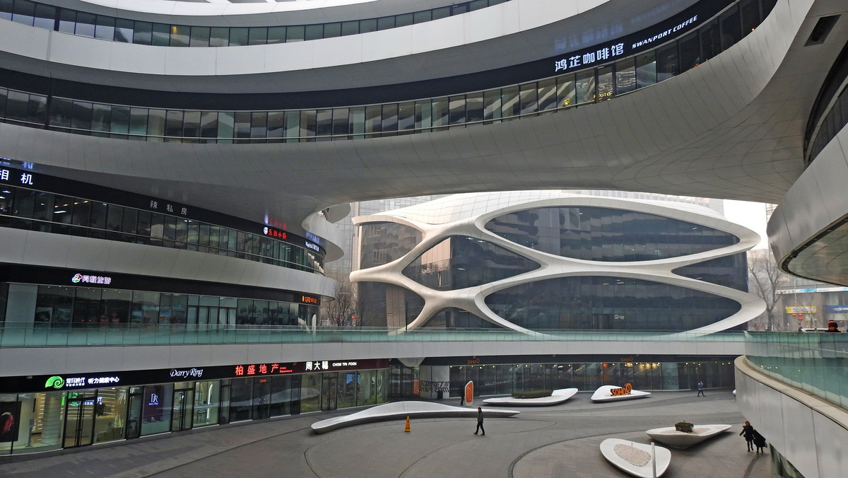 北京一处设计独特的现代建筑-银河SOHO-中关村在线摄影论坛