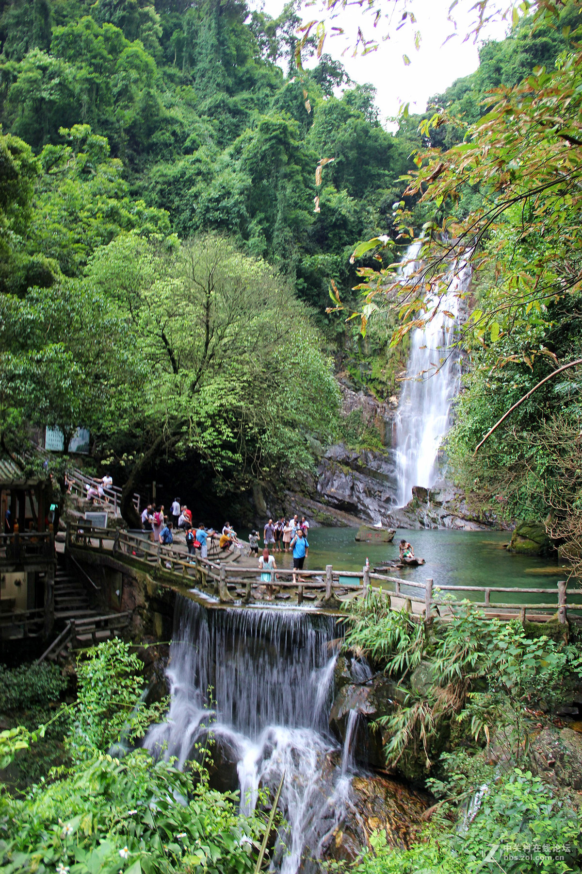 广东肇庆鼎湖山飞水潭风景一