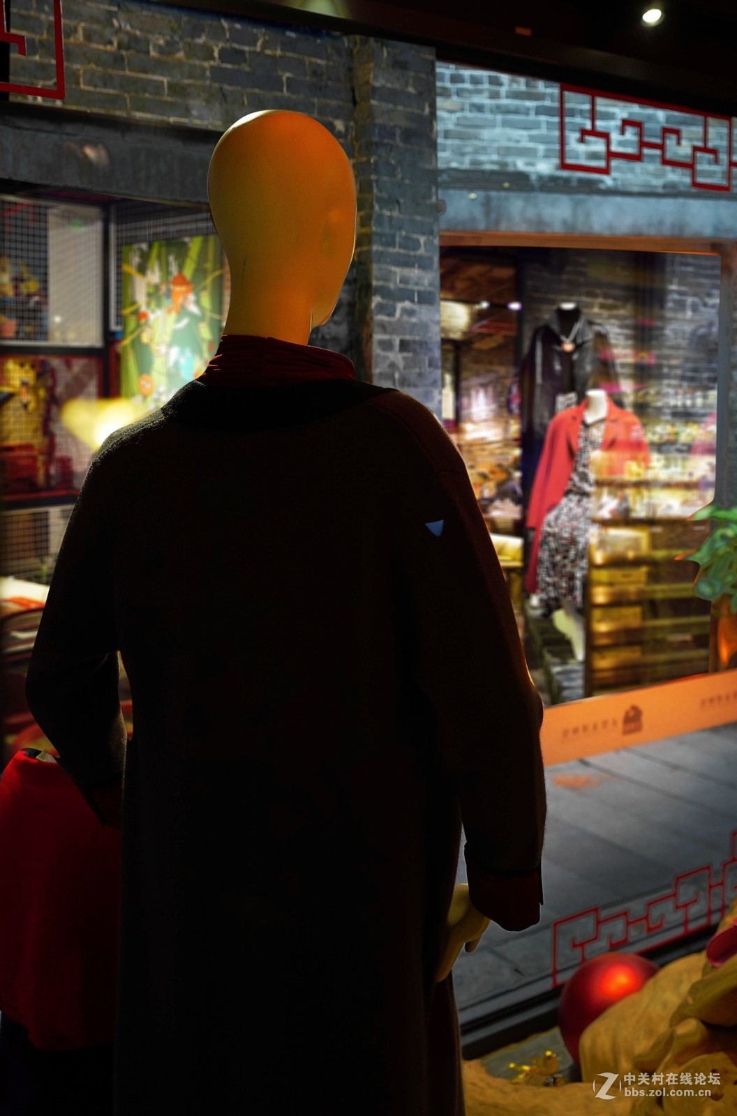 百年老宅里的服装店   【佛山岭南新天地游】