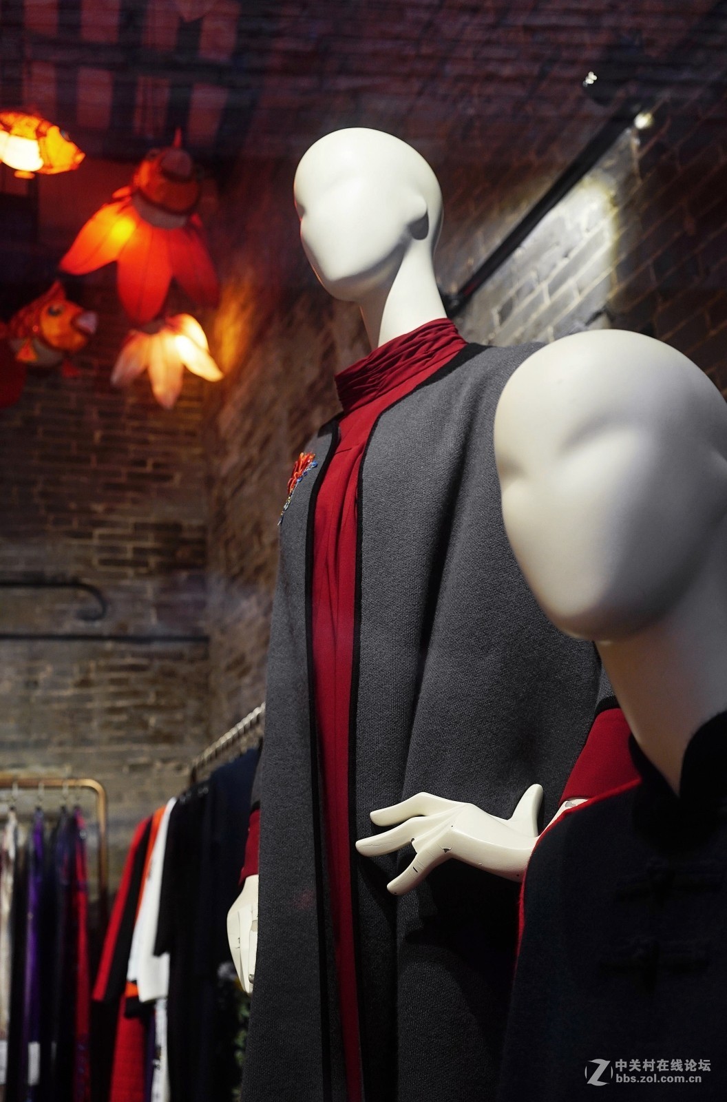 百年老宅里的服装店   【佛山岭南新天地游】