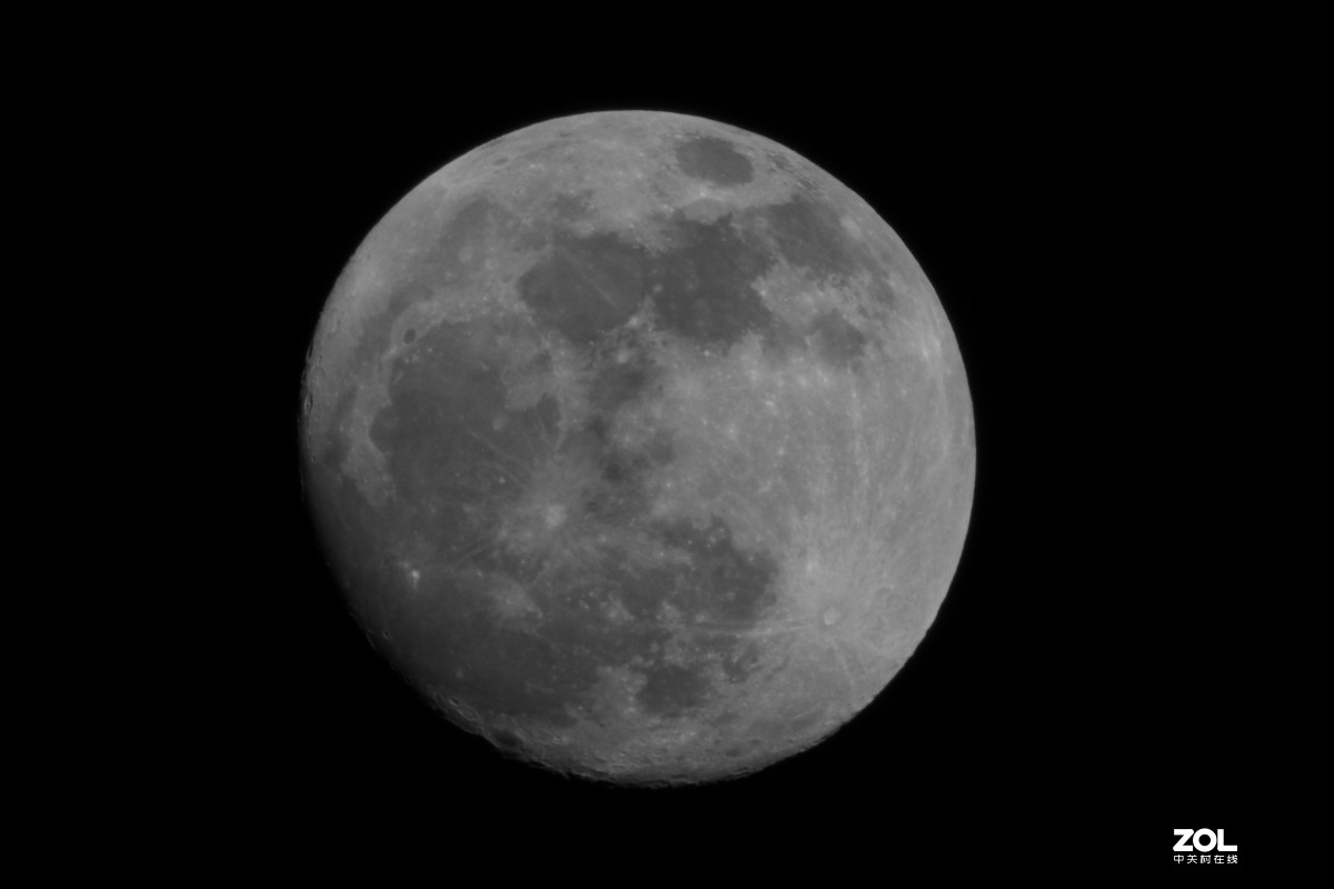 8月15圆月